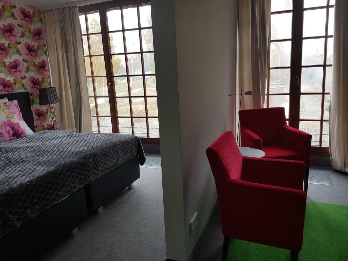 Bed and Breakfast Mak Murowana Goslin Exterior foto